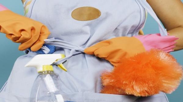 TVR. Menajerele românce din Spania, situație disperată: Guvernul de la Madrid întârzie ajutorul financiar promis (VIDEO)