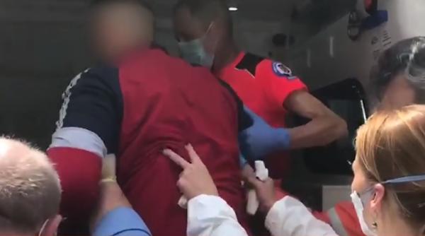 Un român care pleca la muncă în Germania, atac de panică pe aeroport