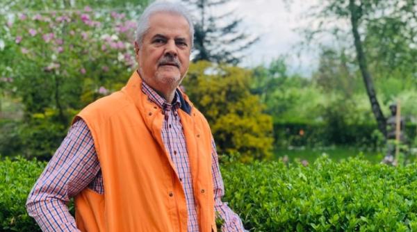Adrian Năstase îl critică pe Klaus Iohannis: „Lucrurile astea devin tot mai plictisitoare”