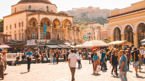 Grecia. Turiştii români ar putea prezenta la intrare un test de coronavirus făcut înainte de plecarea din ţară