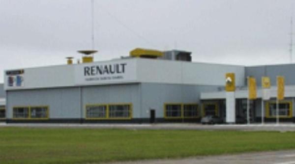 Renault închide fabrici. REDUCERI de costuri cu două miliarde de euro