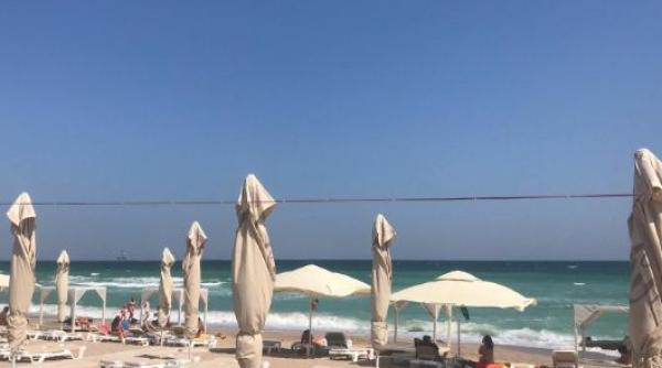 Din 1 iunie, în România, obligatoriu cu șezlong plătit la plajă. Bulgaria le oferă GRATIS