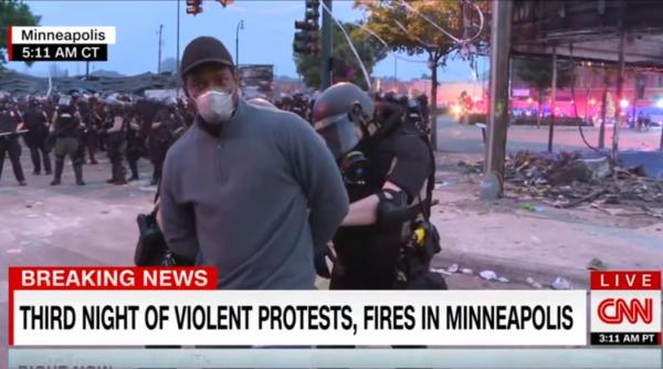 Situația degenerează în SUA: jurnaliști CNN, ARESTAȚI în direct-VIDEO