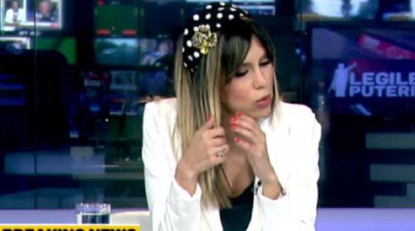 Denise Rifai, înfuriată: „Mă băieți, voi chiar nu înțelegeți! Păcat de cămășile alea scumpe, fine, croite perfect“