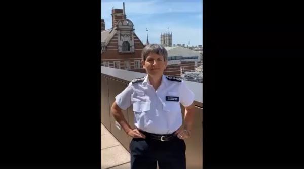 Directoare MET Police, mesaj EMOŢIONANT pentru poliţiştii ROMÂNI din Marea Britanie