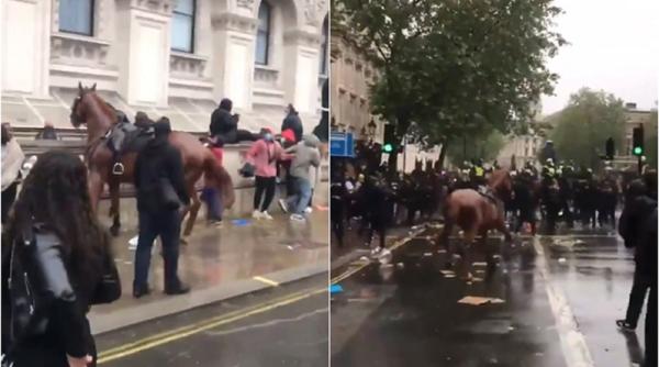 Londra. Haos la protestele pentru George Floyd. Manifestanţii aruncă în caii poliţiei cu biciclete (VIDEO)
