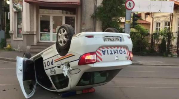 Polițiști români - o femeie și un bărbat - morți într-un accident tragic