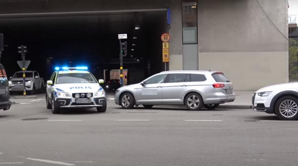 Suedia. Incident armat într-un mall. Indivizi neidentificaţi au deschis focul