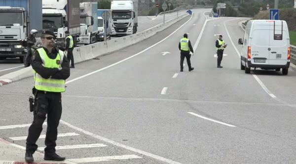 Spania îşi redeschide GRANIŢELE pentru Spaţiul Schengen, cu o singură EXCEPŢIE