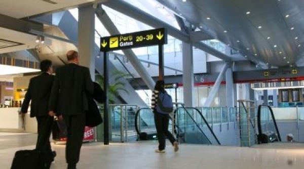 Coronavirus. Compania Naţională Aeroporturi Bucureşti marchează miercuri reluarea zborurilor