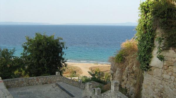 Grecia. Noi reguli pentru turişti. Formular electronic şi teste aleatorii  