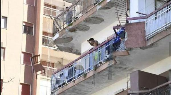 Italia: Armata, trimisă într-un focar de coronavirus de lângă Napoli