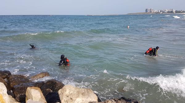 Copilul român dispărut în mare, găsit mort după 3 zile
