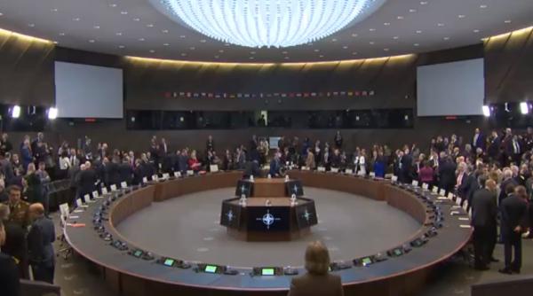 Turcia amenință: "Imaginaţi-vă NATO fără Turcia! Nu veţi mai avea NATO!"