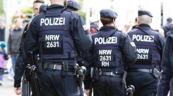 Germania. Românce, jefuite în plină stradă. Trei poliţişti falşi le-au spus că ar avea haşiş în portofele