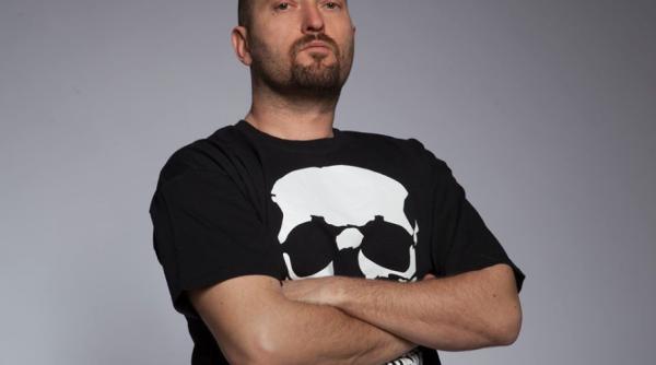 Cheloo, mesaj distribuit MASIV de români: "Botnița lui Arafat mă insultă! O să cred când vor aduna morții cu buldozerele"