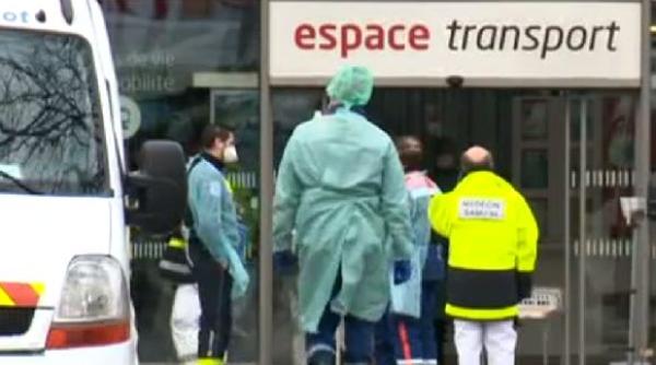 Franţa a depăşit pragul de 30.000 de decese provocate de COVID (oficial)