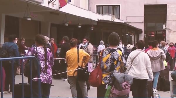 Austria. Îngrijitoare românce, umilite și înfometate: "Aseară am furat o felie pâine. Cerșesc mâncare și ei mă gonesc ca pe un câine"