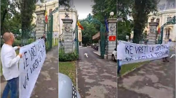 Protest la sediul PSD: „Ne vreți la spital, vă vrem la tribunal!” (VIDEO)