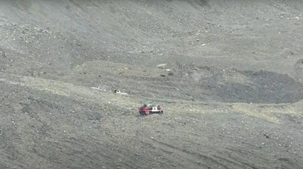 Canada. Autobuz turistic, răsturnat în Munţii Stâncoşi. Trei morţi şi ZECI de răniţi