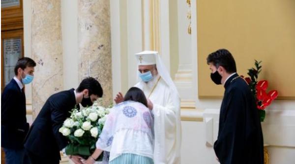 Cum a fost surprins Patriarhul Daniel la o reuniune publică