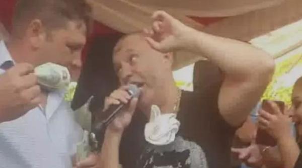 Guță a cântat la o nuntă cu sute de invitați: Amenzi record în loc de dar