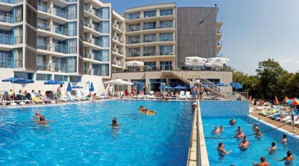 Bulgaria. 50% dintre turiştii care mergeau în Turcia sau Grecia au ales Nisipurile de Aur