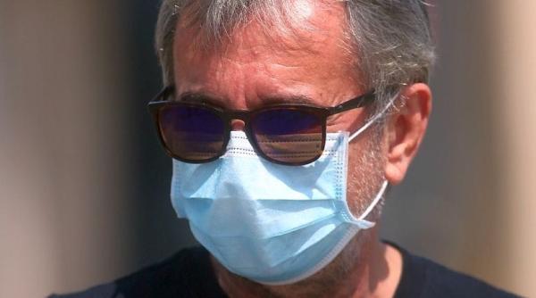 Medic român, provocare pe Facebook: „Epidemia poate fi controlată, dacă 50% din oameni fac asta”