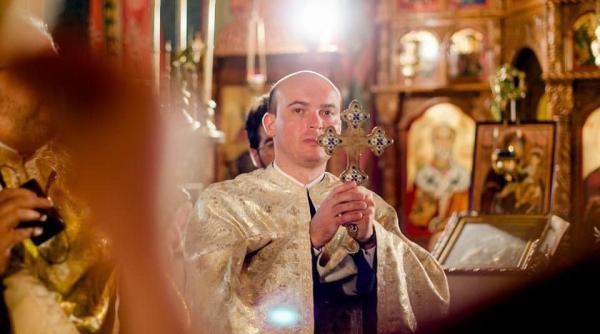 Preot român, profesor la facultatea de Teologie, are nevoie de OAMENI ca să trăiască: Și-a aflat salvarea în Germania, dar...costă!