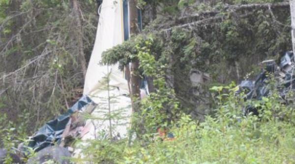 Şapte oameni au murit după o ciocnire între două avioane în Alaska. Printre victime şi un politician