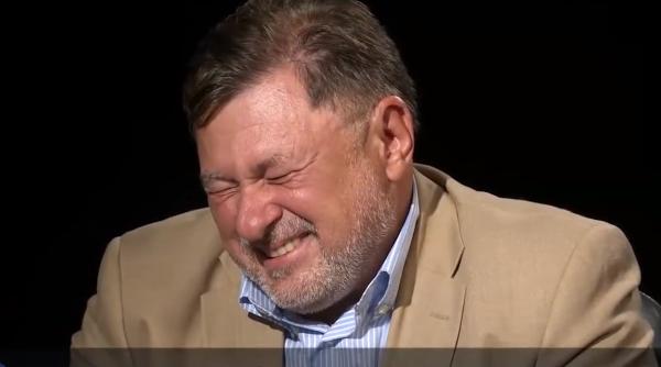 Rafila a izbucnit în râs la declaraţiile ministrului Tătaru privind situaţia COVID-19: „Din asta rezultă speranţa...“ 