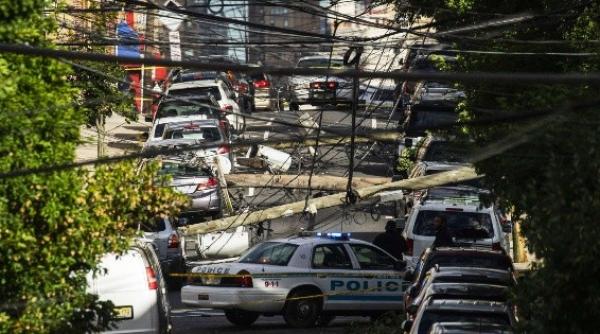 SUA, lovită de furtuna tropicală Isaias. Trei oameni şi-au pierdut viaţa: "Toată lumea trebuie să ia asta în serios"