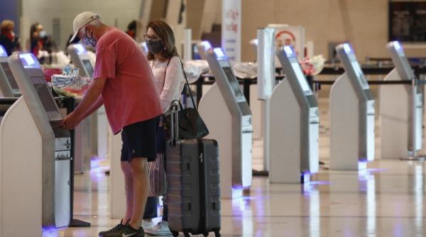 A fost actualizată lista statelor din „zona galbenă”. Românii din Spania intră din nou în carantină 