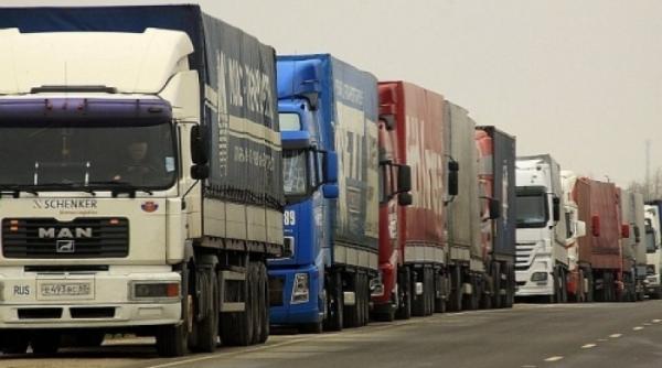 Italia: Șofer român de TIR, găsit mort la volan într-o parcare pe autostrada A1