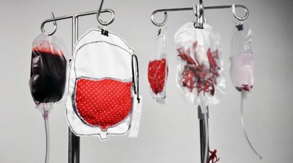 Donatorii de plasmă vor primi tichete în valoare de 1.000 de euro