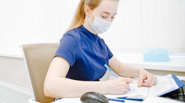 Exodul medicilor români în Europa: Aproape 9.000 sunt doar în Franța și Germania