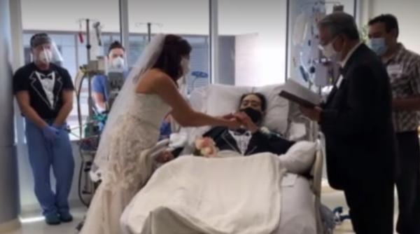 Un tânăr infectat cu Covid s-a căsătorit de pe patul de spital 