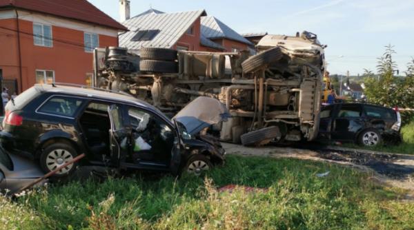 Familie de români, accident MORTAL de Sfânta Maria. Trei copii, printre victime