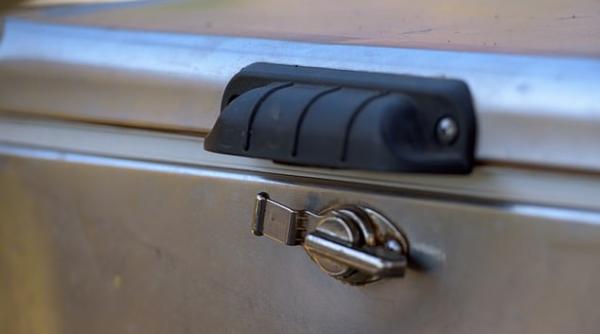 Coronavirus adus în carne congelată?! O nouă ipoteză în legătură cu transmiterea COVID-19