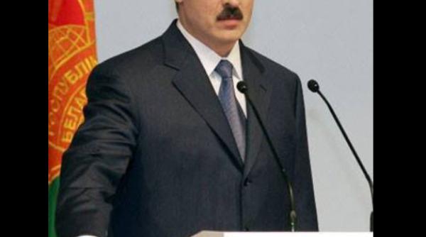 Belarus. Președintele Lukashenko amenință că va închide fabricile în care au loc proteste ale muncitorilor