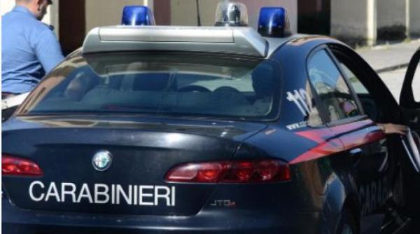 Român, extrădat în Italia. Ar fi răpit două persoane, pentru a le jefui