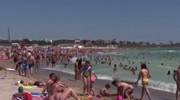 "PREMIERĂ" pe litoralul românesc: Primul sezon turistic fără niciun caz de toxiinfecţie alimentară