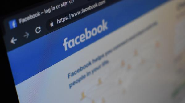 METODA de înşelăciune a unei românce îi aducea SUTE de EURO numai de la un singur păgubit. Se folosea de conturi false de Facebook