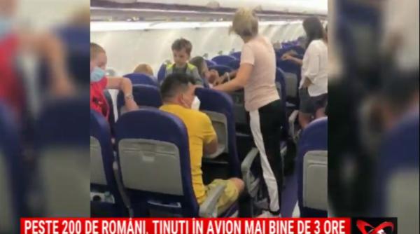 Spania. Peste 200 de români, blocați ore în șir în avion: Nu avea CINE să le verifice DOCUMENTELE