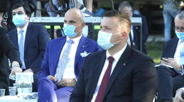 Rareș Bogdan a răbufnit, în direct, la Antena 3: „De parcă am trafica sclavi. M-am săturat! Gata! S-a terminat!”