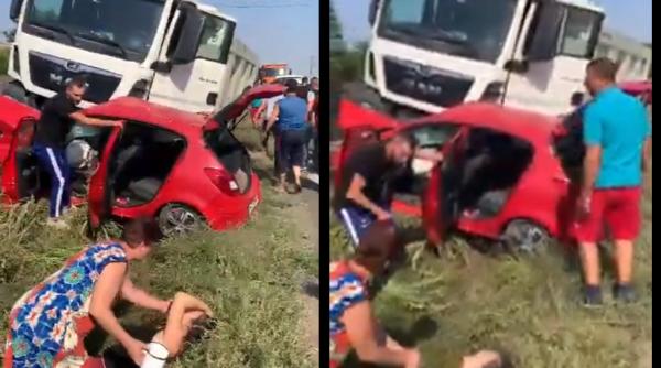 O româncă și un băiat de 14 ani, în stare critică după un accident cu un camion produs în Prahova (VIDEO)