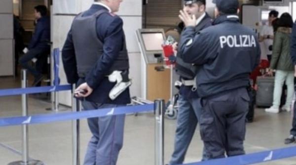 Italia. Român, săltat de poliţişti chiar pe aeroport. Era prea agitat