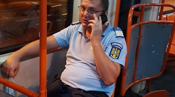 Românii, REVOLTAȚI după ce un jandarm a refuzat să poarte mască și l-a amenințat pe cel care i-a atras atenția