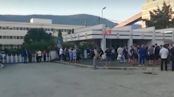 Protest spontan la termocentrlă: 110 angajați români au refuzat să intre la lucru