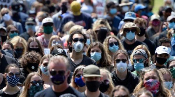 Austria. Regulile de purtare a măştilor se înăspresc, din cauza creşterii infectărilor COVID - 19